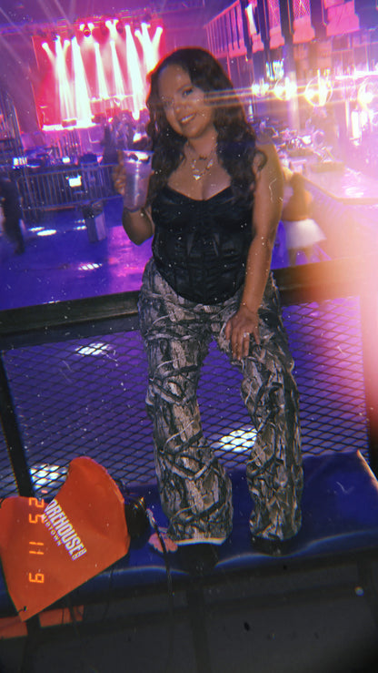 Camo Crush Jeans 🌹